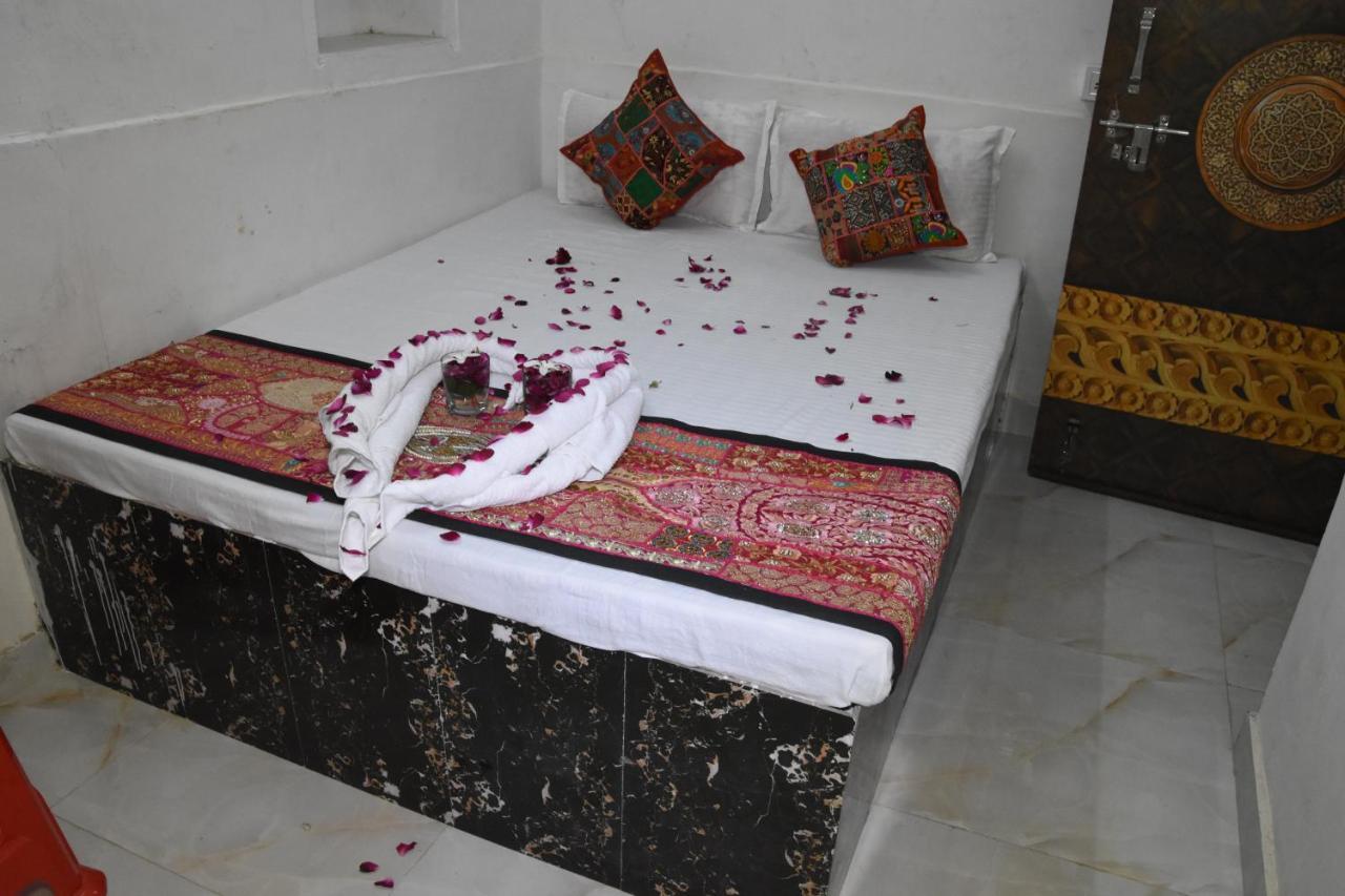 Hotel Kota kunj Heritage Pushkar Bagian luar foto