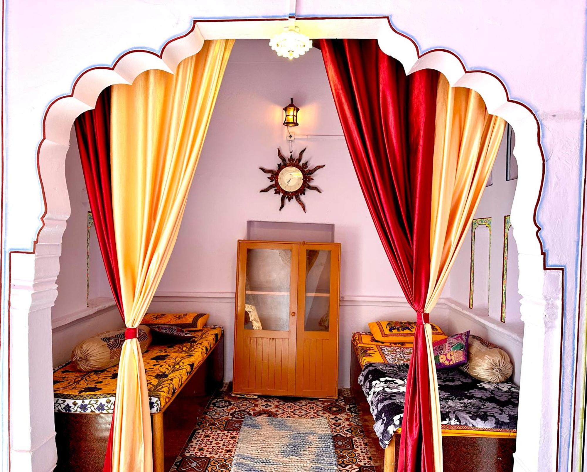 Hotel Kota kunj Heritage Pushkar Bagian luar foto