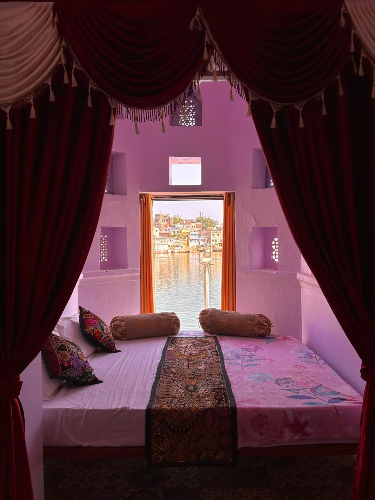Hotel Kota kunj Heritage Pushkar Bagian luar foto